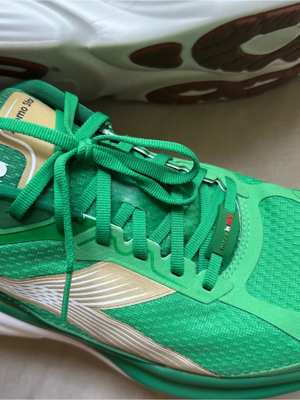 Diadora lightweight trainers